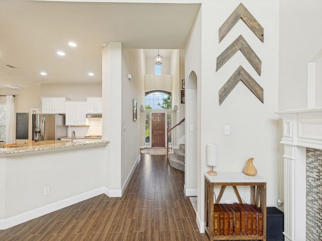 607 Chalk Hill Lane, Murphy, TX 75094