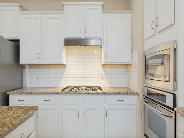 607 Chalk Hill Lane, Murphy, TX 75094