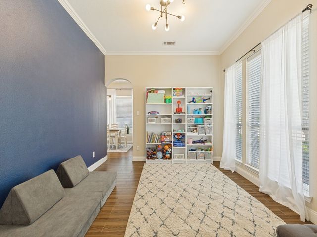 607 Chalk Hill Lane, Murphy, TX 75094