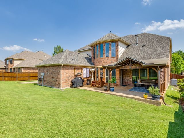 607 Chalk Hill Lane, Murphy, TX 75094