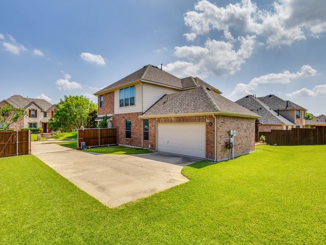 607 Chalk Hill Lane, Murphy, TX 75094