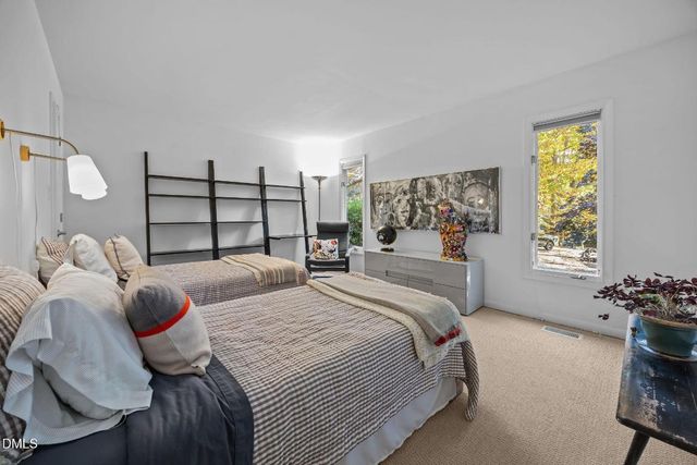 2959 Rue Sans Famille, Raleigh, NC 27607