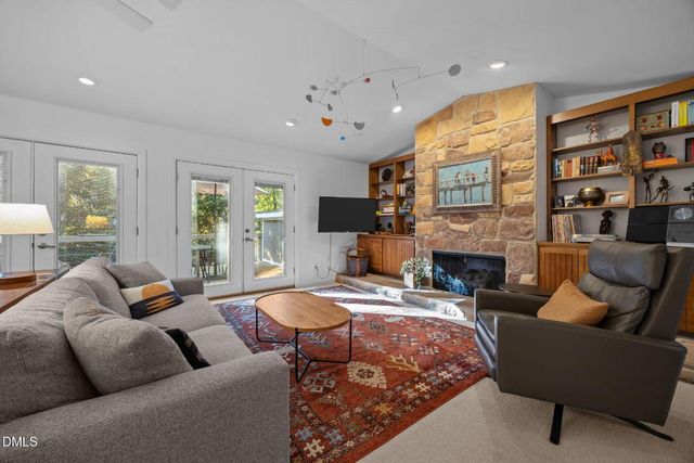 2959 Rue Sans Famille, Raleigh, NC 27607