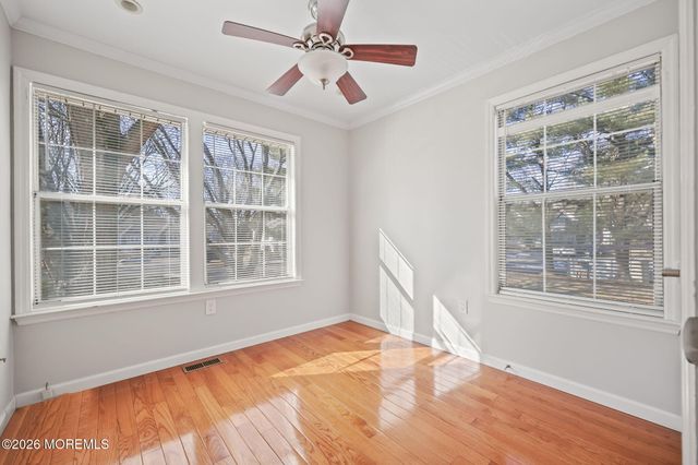 12 Duncan Way, Freehold, NJ 07728