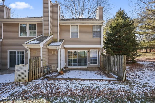 12 Duncan Way, Freehold, NJ 07728