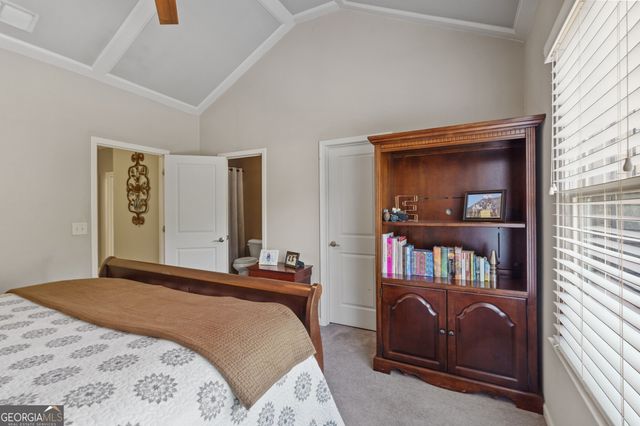 1351 Ashbury Park Way E, Hoschton, GA 30548