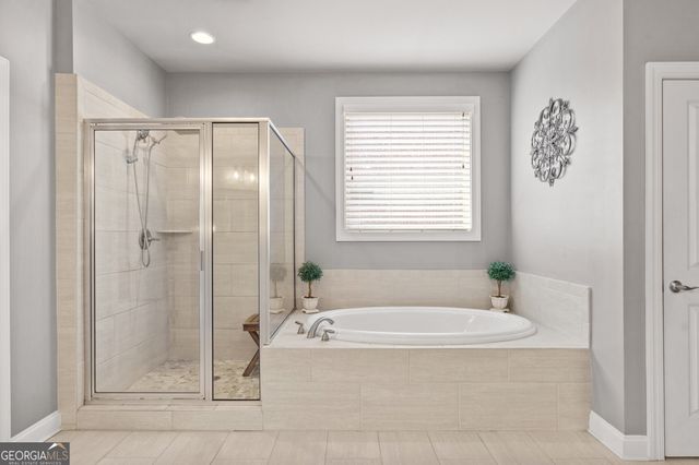 1351 Ashbury Park Way E, Hoschton, GA 30548