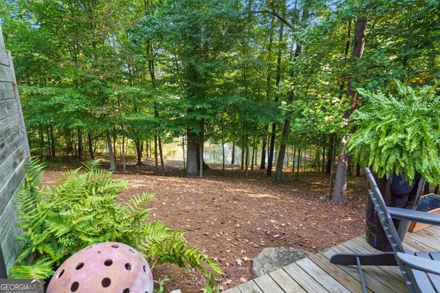 1351 Ashbury Park Way E, Hoschton, GA 30548
