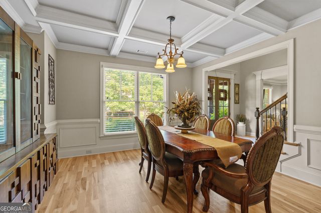 1351 Ashbury Park Way E, Hoschton, GA 30548