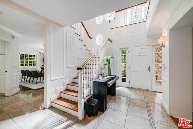 547 Loring Avenue, Los Angeles, CA 90024