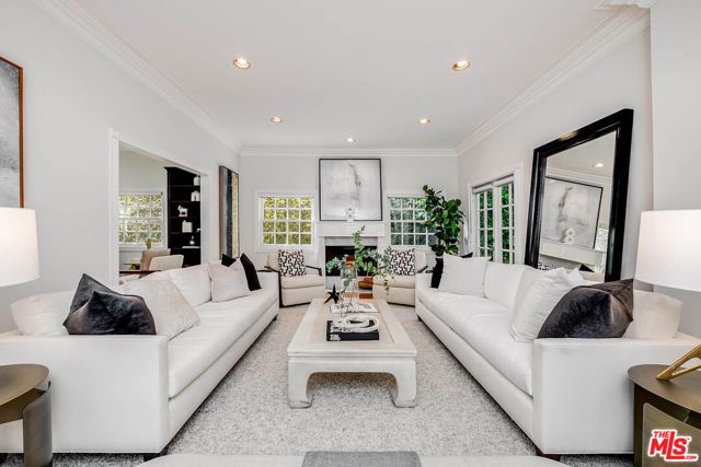 547 Loring Avenue, Los Angeles, CA 90024