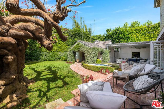 547 Loring Avenue, Los Angeles, CA 90024