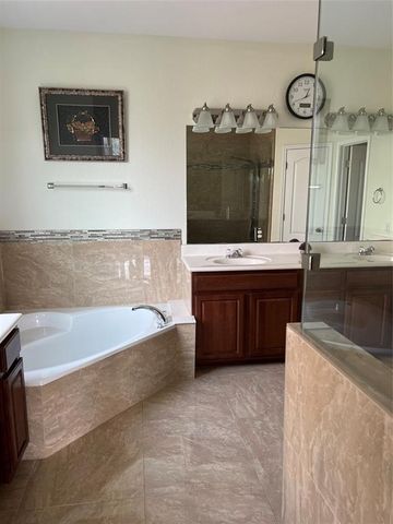 4204 Engadina PASS, Round Rock, TX 78665