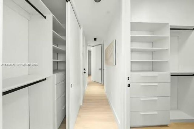 100 S Pointe Dr 1701, Miami Beach, FL 33139