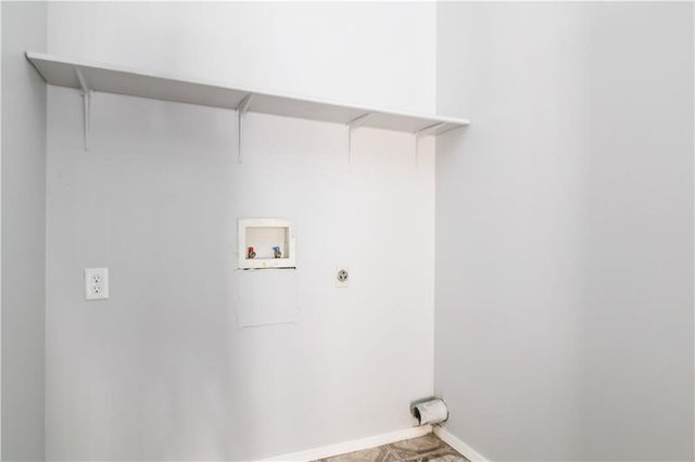 3506 W Olive Street, Rogers, AR 72756