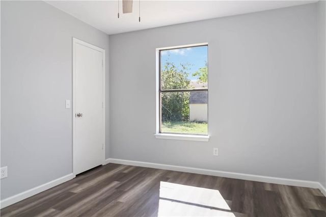 3506 W Olive Street, Rogers, AR 72756