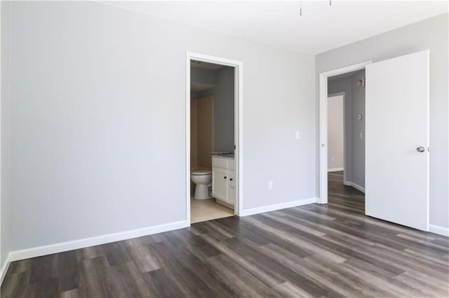 3506 W Olive Street, Rogers, AR 72756