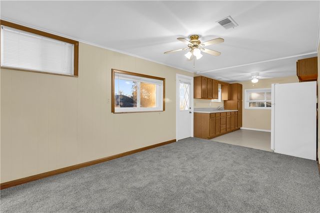 2071 Brodhead Road, Hopewell Twp, PA 15001