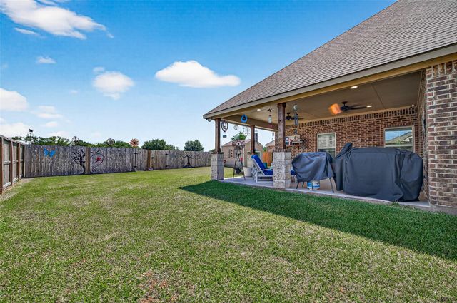 3819 Willow Breeze, Needville, TX 77461