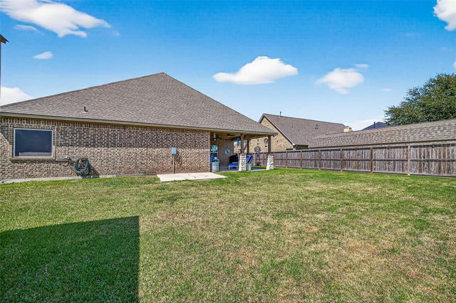 3819 Willow Breeze, Needville, TX 77461