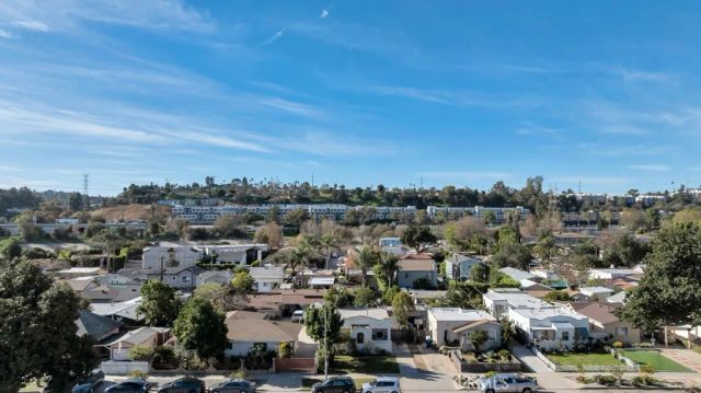 3118 Glenhurst Ave, Los Angeles, CA 90039