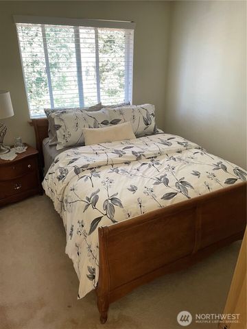 17722 37th Avenue E, Tacoma, WA 98446