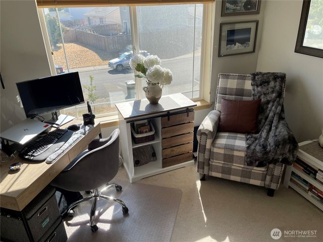 17722 37th Avenue E, Tacoma, WA 98446