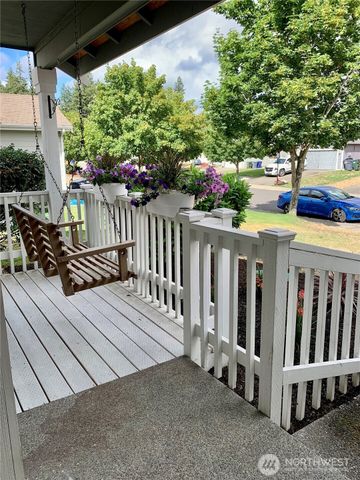 17722 37th Avenue E, Tacoma, WA 98446