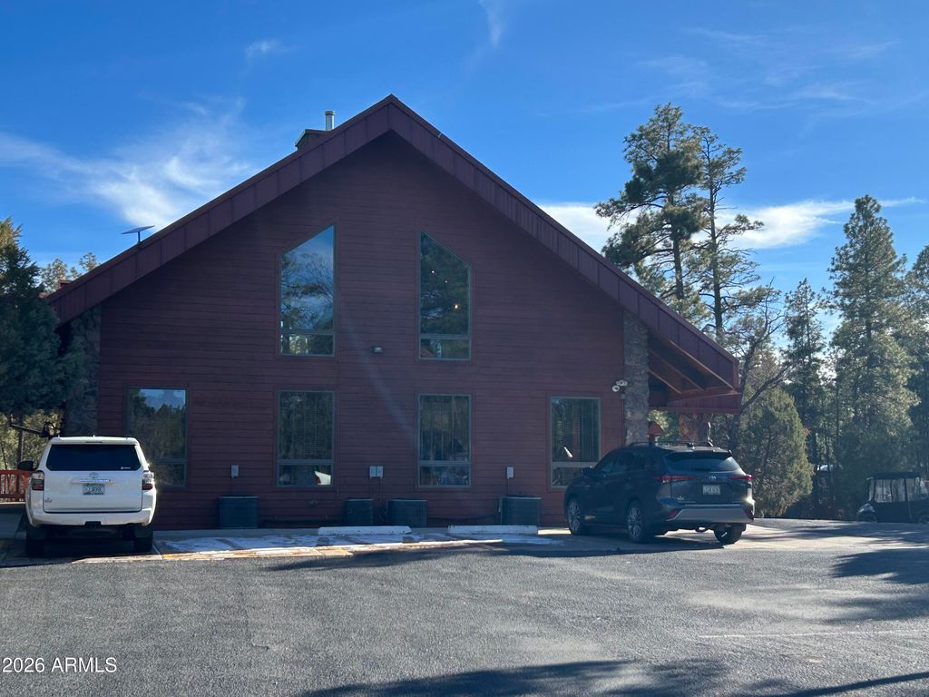 Image 30 of property listing at 4020 S ELK TROT Loop, Show Low, AZ 85901