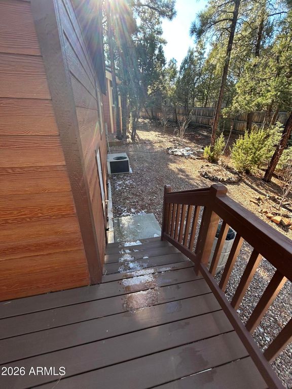 Image 6 of property listing at 4020 S ELK TROT Loop, Show Low, AZ 85901