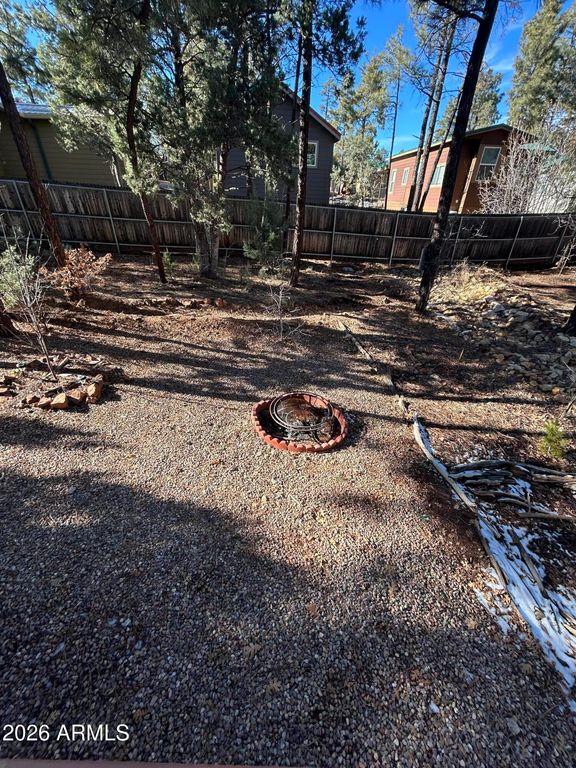 Image 7 of property listing at 4020 S ELK TROT Loop, Show Low, AZ 85901