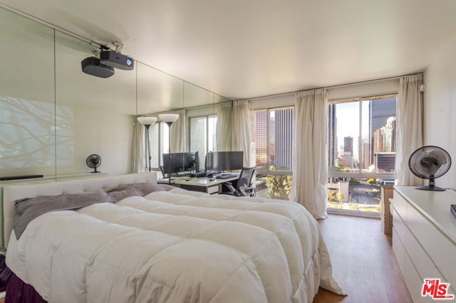 800 W 1st Street 1105, Los Angeles, CA 90012