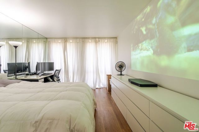 800 W 1st Street 1105, Los Angeles, CA 90012