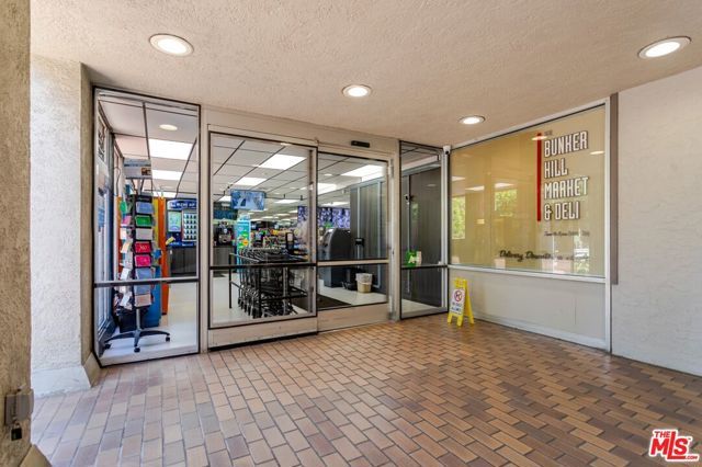 800 W 1st Street 1105, Los Angeles, CA 90012