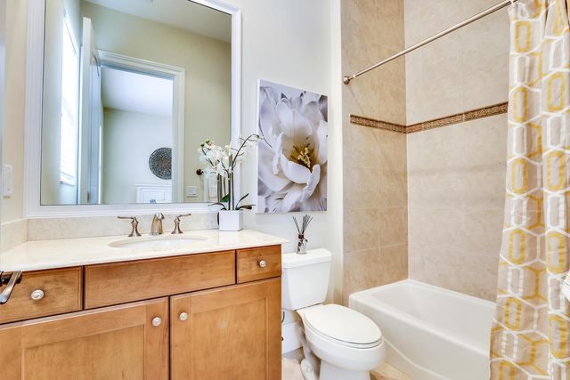 128 Tulip Tree Court, Jupiter, FL 33458