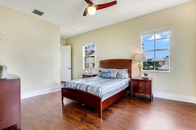 128 Tulip Tree Court, Jupiter, FL 33458