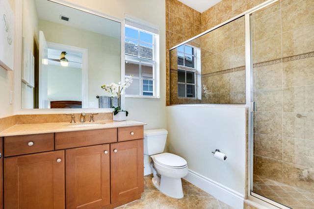 128 Tulip Tree Court, Jupiter, FL 33458