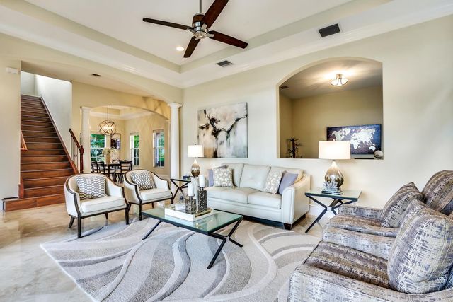 128 Tulip Tree Court, Jupiter, FL 33458