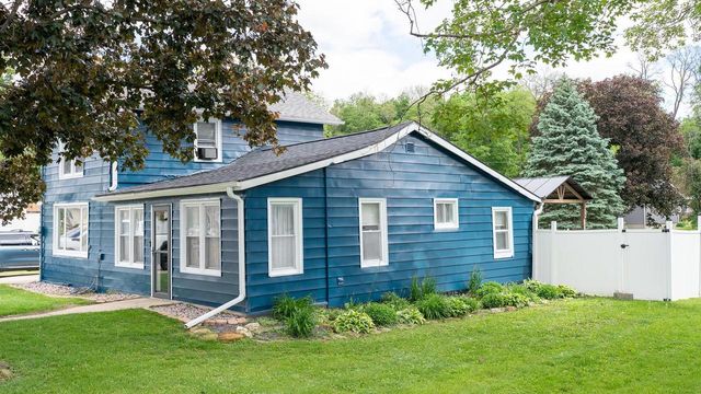 100 N Mechanic Street, Albany, WI 53502