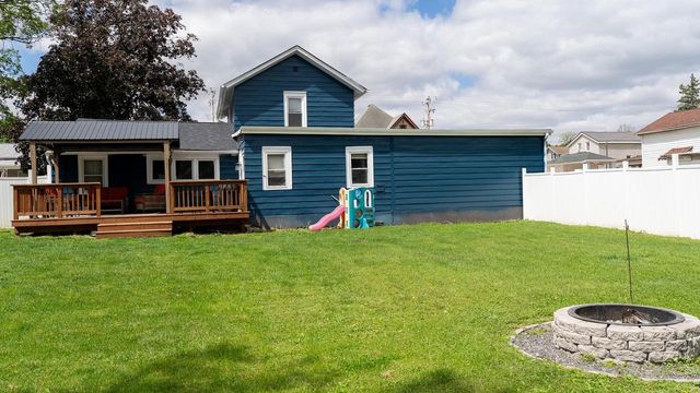 100 N Mechanic Street, Albany, WI 53502