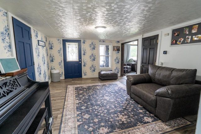 100 N Mechanic Street, Albany, WI 53502