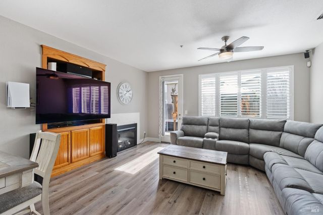 4413 Meadow Valley Cir, Fairfield, CA 94534