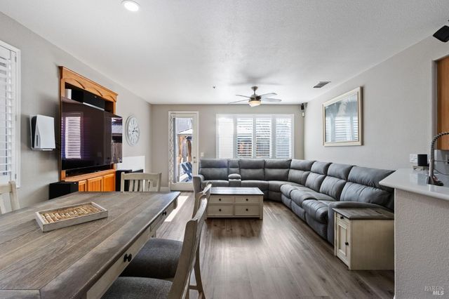 4413 Meadow Valley Cir, Fairfield, CA 94534