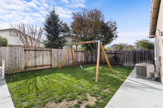 4413 Meadow Valley Cir, Fairfield, CA 94534