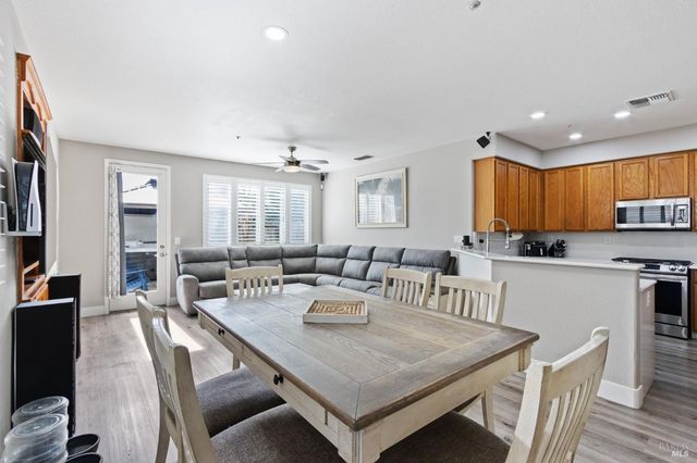 4413 Meadow Valley Cir, Fairfield, CA 94534