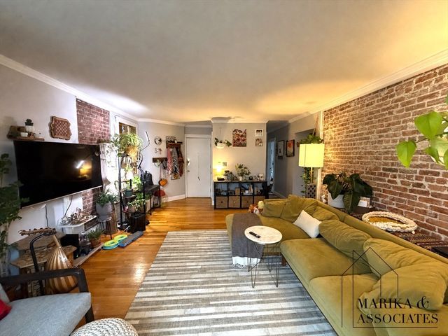 26 Commonwealth Terrace 15, Boston, MA 02135