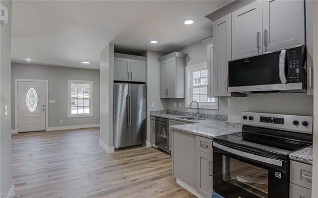 126 Adams Street, Kernersville, NC 27284