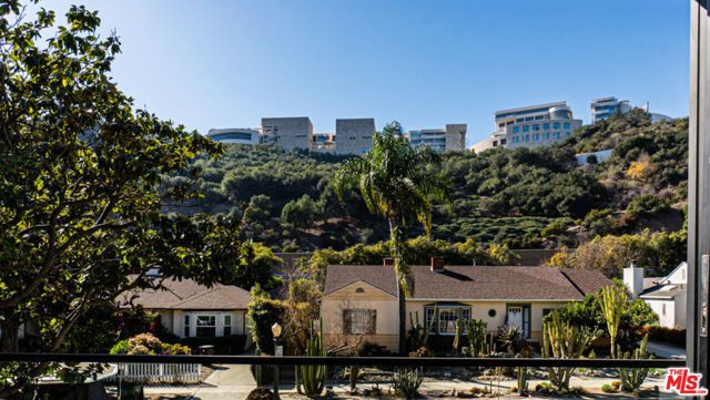 11763 Bellagio Road, Los Angeles, CA 90049