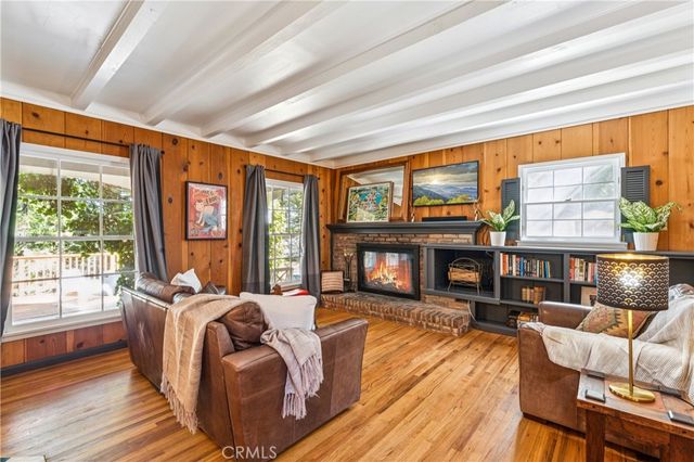 222 Holiday, Lake Arrowhead, CA 92352