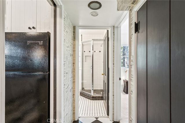 222 Holiday, Lake Arrowhead, CA 92352